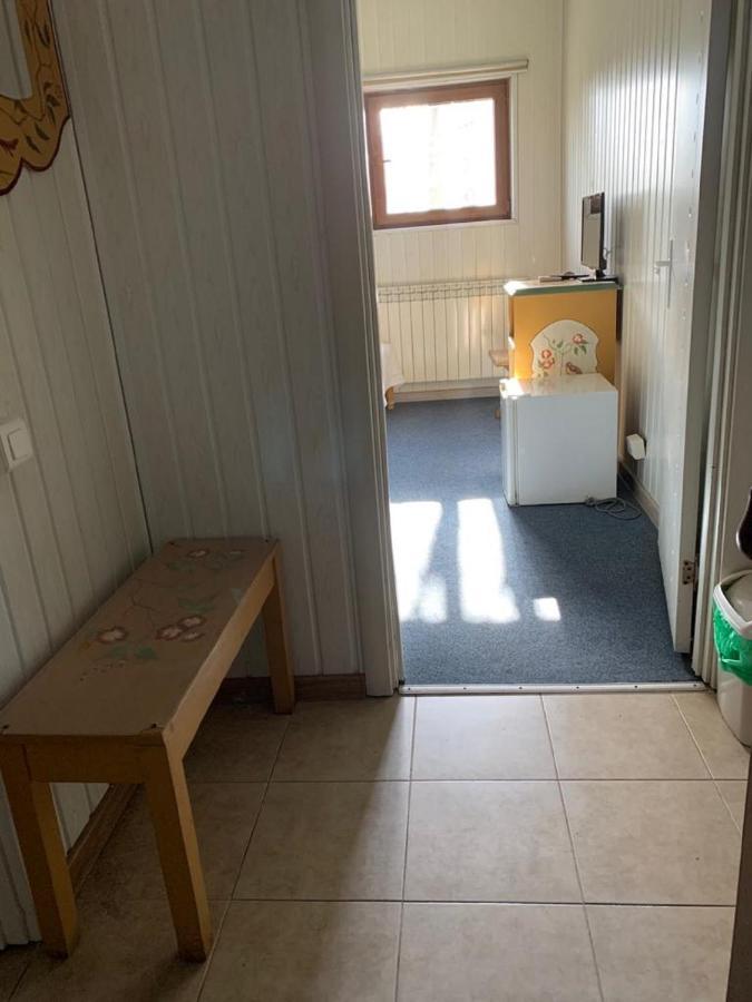 Hotel Casa Romaneasca Otopeni Exteriér fotografie